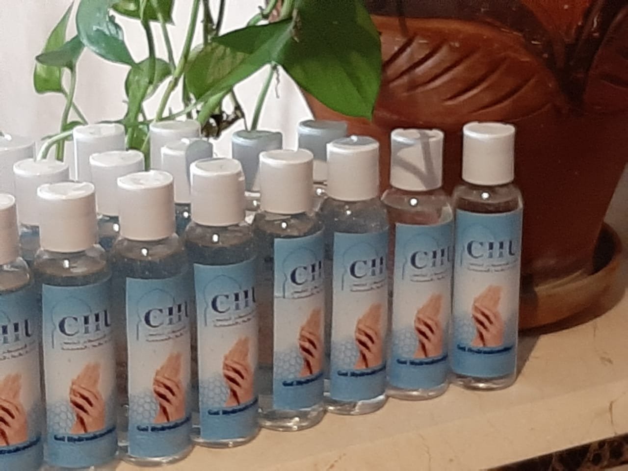 Gel hydro alcoolique, SHA, visière, crème hydratante …. des produits made in CHU Mohammed VI – Tanger